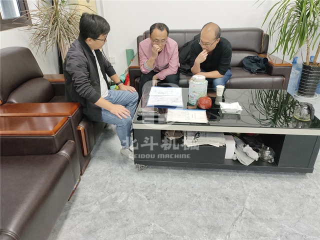 香蕉视频在线观看下载为山西客户设计的核桃壳香蕉视频污版机方案具有什么优势